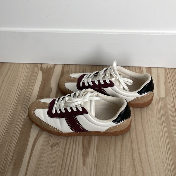 JCREW sneakers - Picture 2 of 6